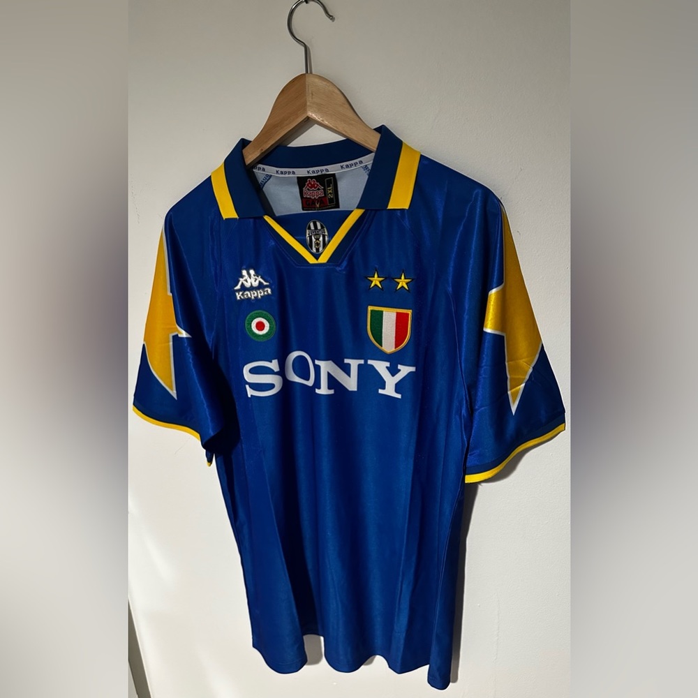 Kappa Juventus Del Piero Soccer Football Futbol Jersey with Yellow Accents